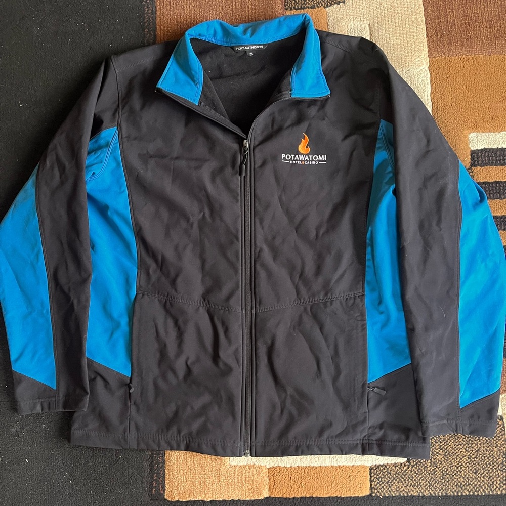 POTOWATOMI Black and Blue Lightweight Softshell Jacket